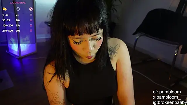 Snapshot of droolingdollfacee chatting on 20, 9, 2025 droolingdollfacee online show from 20, 9, 2025