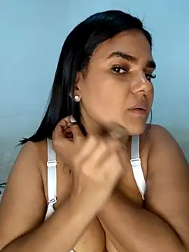 Snapshot of AntonellaShot chatting on 10, 5, 2026 AntonellaShot online show from 10, 5, 2026