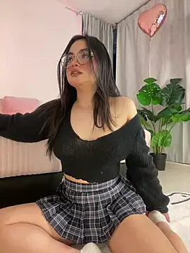 Snapshot of montmariana chatting on 23, 3, 2025 montmariana online show from 23, 3, 2025