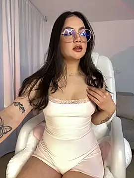 Snapshot of montmariana chatting on 28, 12, 2024 montmariana online show from 28, 12, 2024