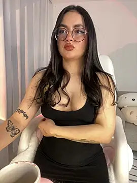 Snapshot of montmariana chatting on 11, 3, 2025 montmariana online show from 11, 3, 2025