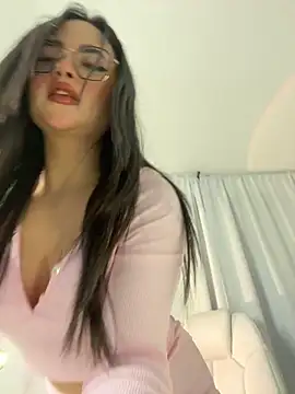 Snapshot of montmariana chatting on 13, 3, 2025 montmariana online show from 13, 3, 2025