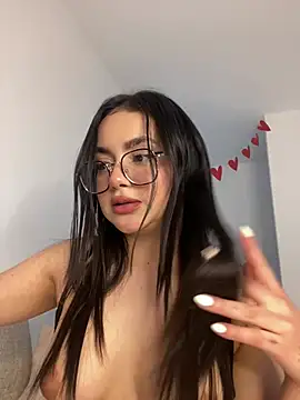 Snapshot of montmariana chatting on 18, 2, 2025 montmariana online show from 18, 2, 2025