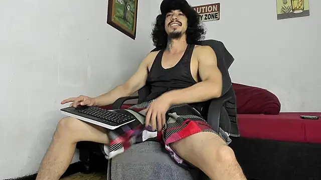 TristanWoods online show from 23, 12, 2025