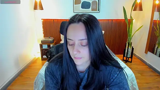 KatherineBond online show from 15, 11, 2025