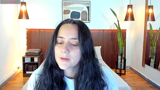 KatherineBond online show from 28, 10, 2025