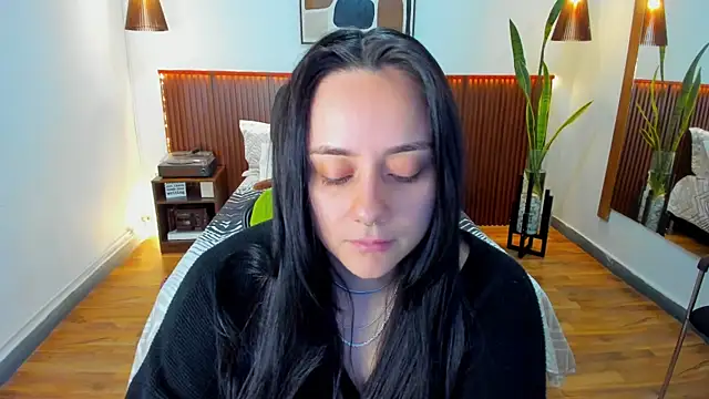 KatherineBond online show from 17, 11, 2025