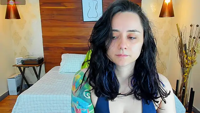 KatherineBond online show from 23, 2, 2025