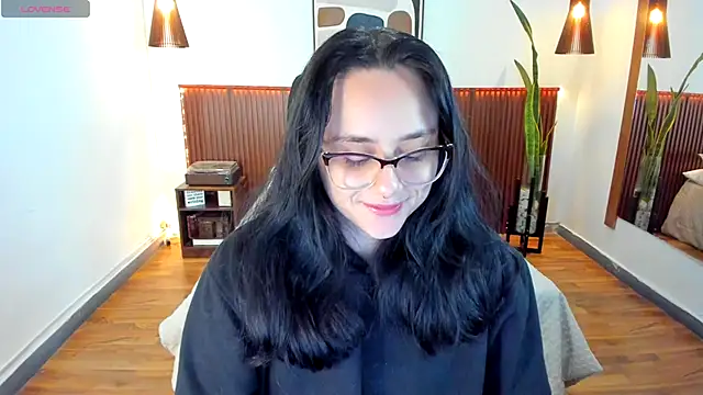 KatherineBond online show from 25, 10, 2025