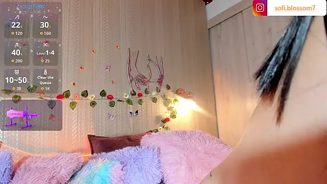 Sofi Blossom online show from 17, 6, 2026