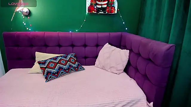 EvaMoran online show from 17, 12, 2025