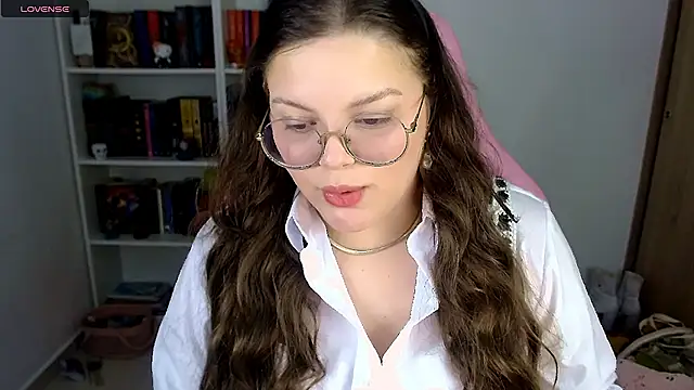 Gabiwaifu online show from 17, 10, 2025