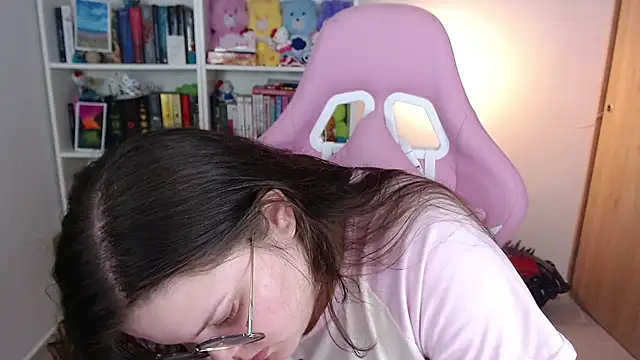 Gabiwaifu online show from 7, 5, 2026