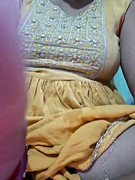 Snapshot of Priya_Bong chatting on 21, 5, 2026 Priya Bong online show from 21, 5, 2026