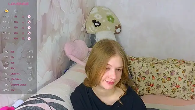 TrissMerigold9 online show from 20, 12, 2025