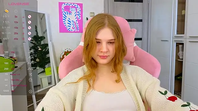 TrissMerigold9 online show from 8, 1, 2026