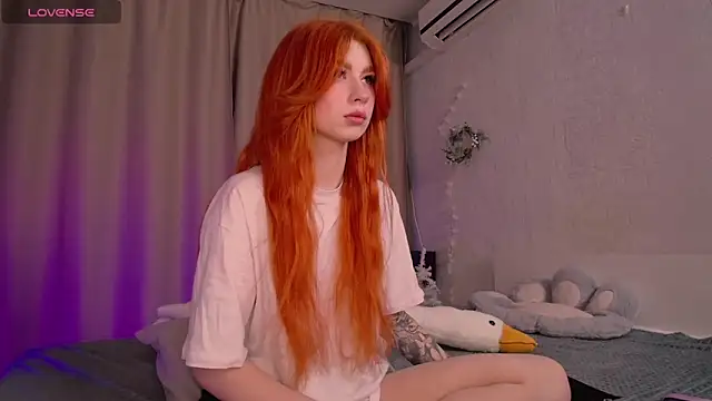 Snapshot of Evaa_Moonn_ chatting on 11, 1, 2025 Evaa Moonn  online show from 11, 1, 2025