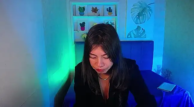 AnnaliOlsenX online show from 23, 2, 2025