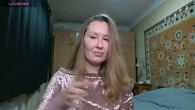 AnnaXLovers online show from 12, 1, 2026