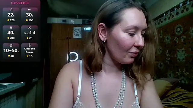 Snapshot of AnnaXLovers chatting on 17, 2, 2025 AnnaXLovers online show from 17, 2, 2025