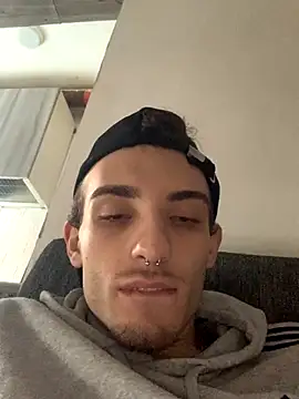 LaMaterialista online show from 19, 10, 2025