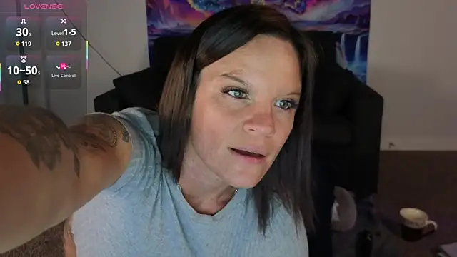 sexadddiction3737 online show from 11, 11, 2025