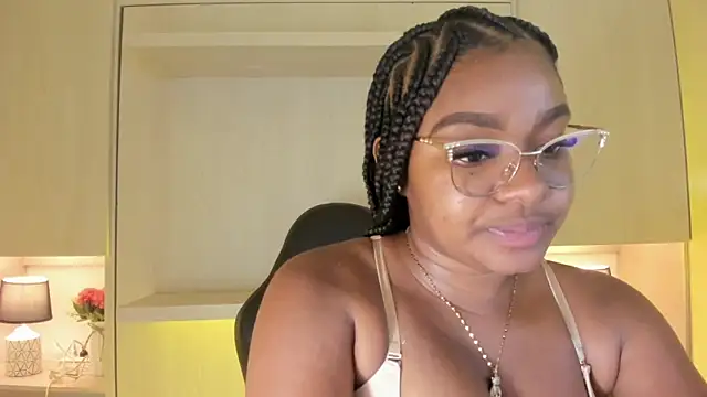 tamaraa smiith online show from 16, 12, 2025