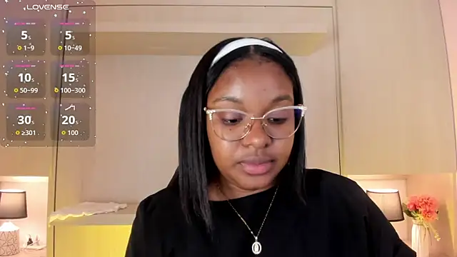 tamaraa smiith online show from 5, 11, 2025