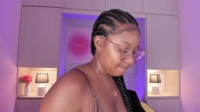 tamaraa smiith online show from 5, 10, 2025