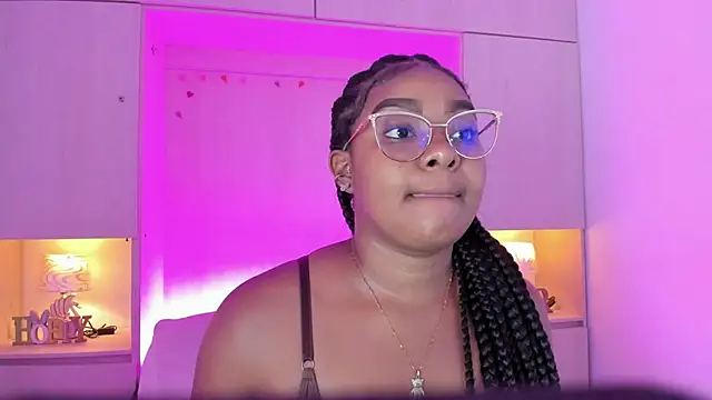 tamaraa smiith online show from 11, 10, 2025