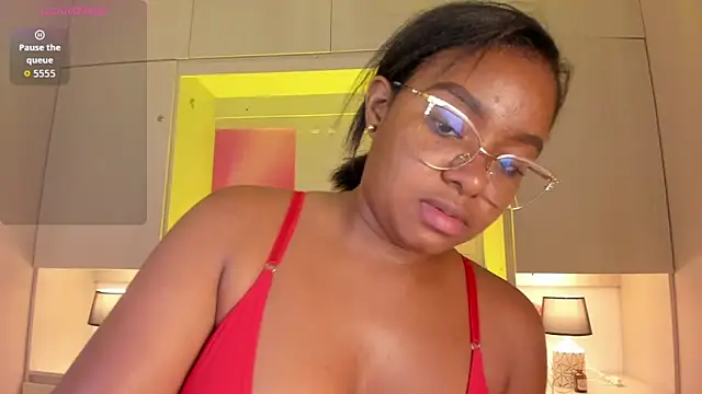 tamaraa smiith online show from 22, 4, 2026