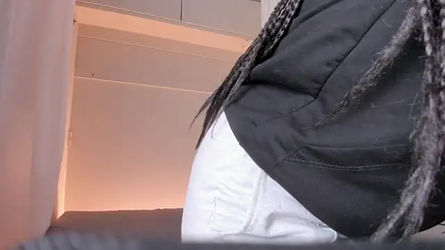 tamaraa smiith online show from 22, 3, 2026