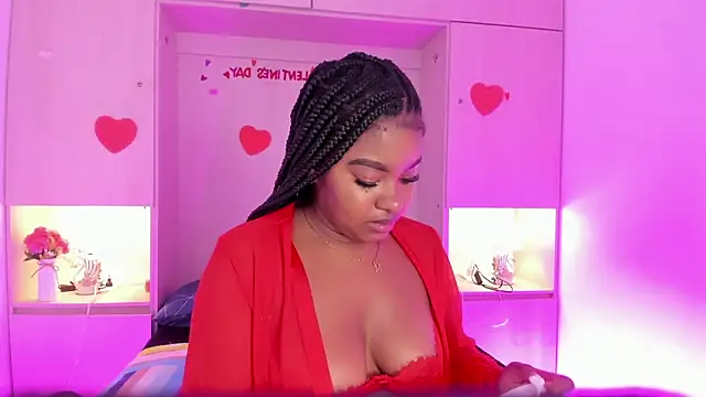 tamaraa smiith online show from 5, 3, 2025