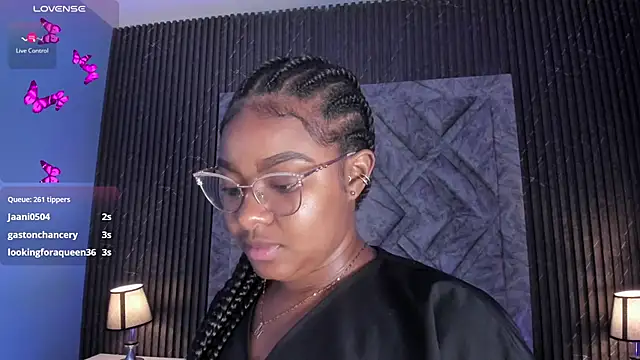 tamaraa smiith online show from 7, 10, 2025