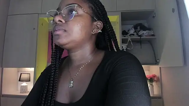 tamaraa smiith online show from 4, 4, 2026