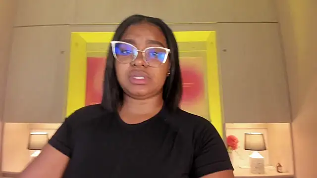 tamaraa smiith online show from 16, 4, 2026