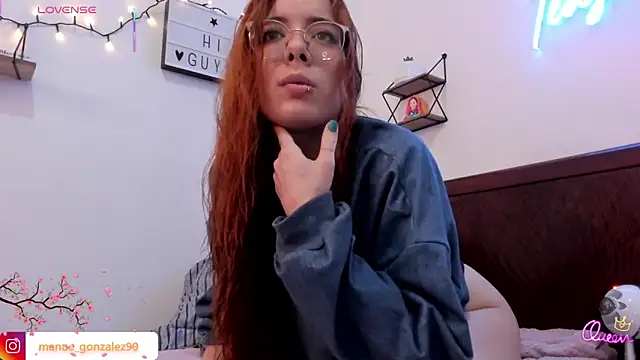 Manuela monroe online show from 21, 2, 2026