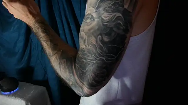 Kenner fox77 online show from 30, 12, 2024