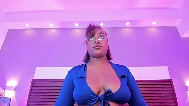 Adelehottman online show from 3, 4, 2026