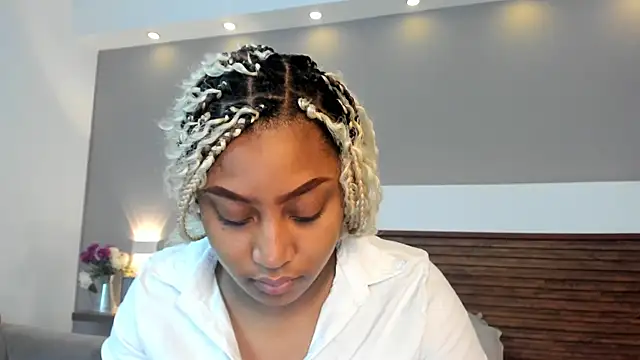 Snapshot of Adelehottman chatting on 9, 6, 2026 Adelehottman online show from 9, 6, 2026