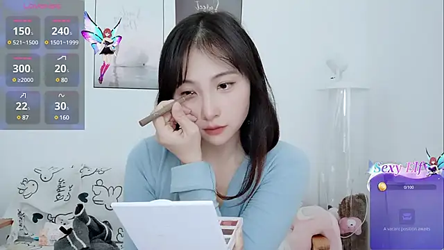 Snapshot of cathy00 chatting on 21, 12, 2024 cathy00 online show from 21, 12, 2024
