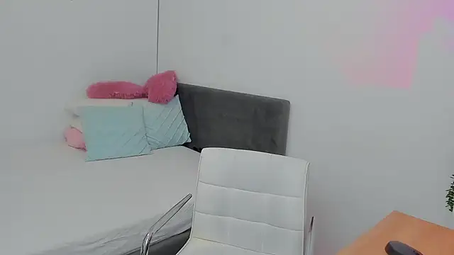 WickedM   online show from 21, 11, 2025