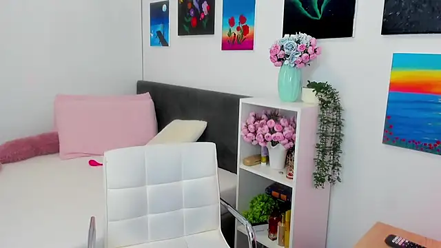 WickedM   online show from 25, 2, 2026