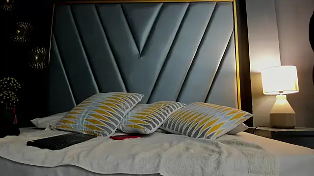 Snapshot of BrendaAdams_ chatting on 22, 10, 2025 BrendaAdams online show from 22, 10, 2025