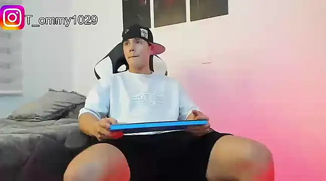 Tommy Jos online show from 1, 3, 2025