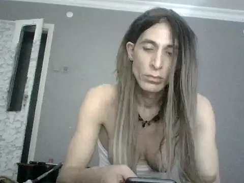 Snapshot of VanillaSeXy chatting on 11, 9, 2025 VanillaSeXy online show from 11, 9, 2025