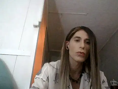 Snapshot of VanillaSeXy chatting on 10, 9, 2025 VanillaSeXy online show from 10, 9, 2025