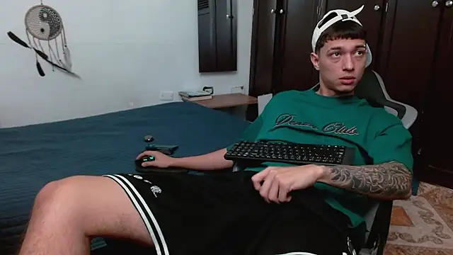 aaron blug online show from 19, 1, 2026