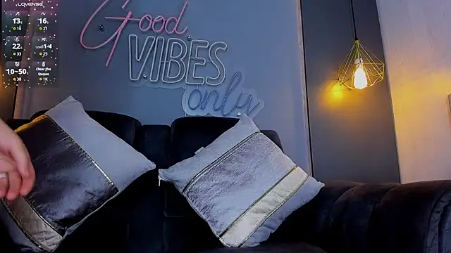 LOLIITA  LOVE online show from 28, 11, 2025