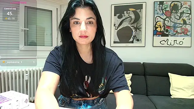 Arya 33 online show from 20, 9, 2025